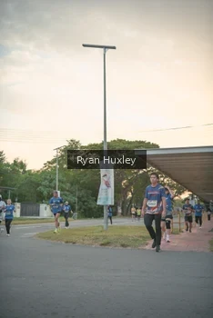 Runner Photo 4243966