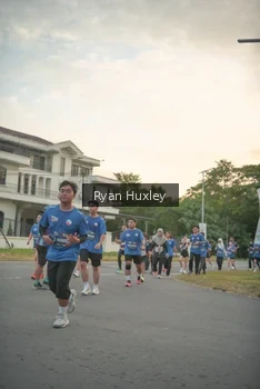 Runner Photo 4243988
