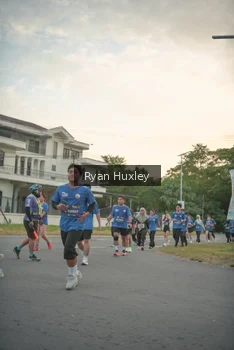Runner Photo 4243994