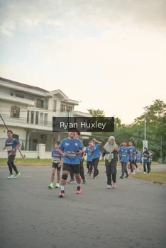 Runner Photo 4243997