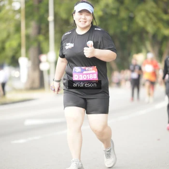 Runner Photo 4244020