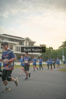 Runner Photo 4244027