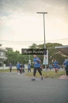 Runner Photo 4244044
