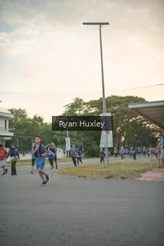 Runner Photo 4244060
