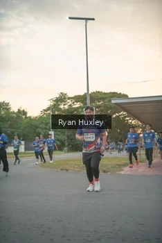 Runner Photo 4244091
