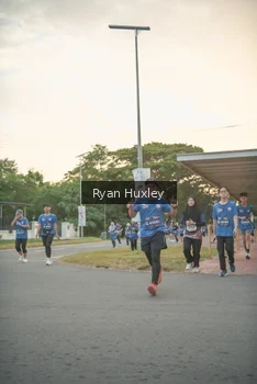 Runner Photo 4244092