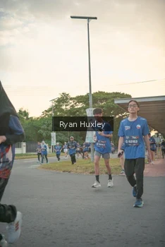 Runner Photo 4244103
