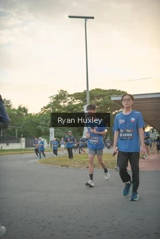 Runner Photo 4244104