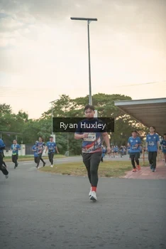 Runner Photo 4244105