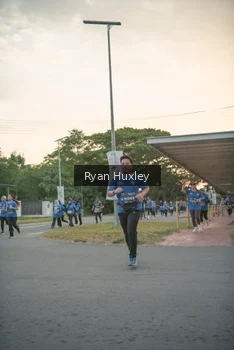 Runner Photo 4244140