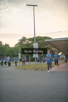 Runner Photo 4244146