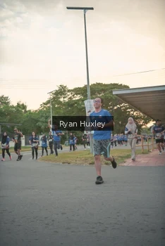 Runner Photo 4244153