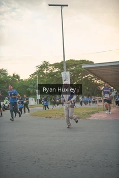 Runner Photo 4244157