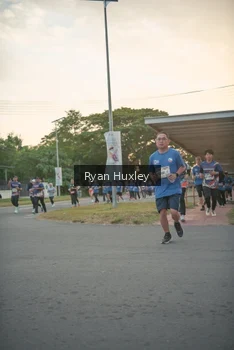 Runner Photo 4244160