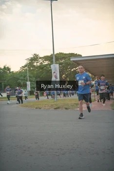 Runner Photo 4244163