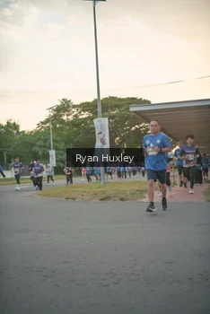 Runner Photo 4244164
