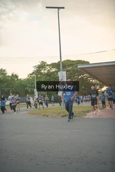 Runner Photo 4244173