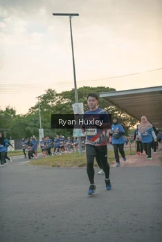 Runner Photo 4244196