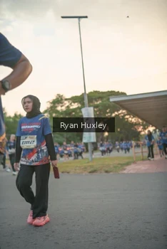 Runner Photo 4244212