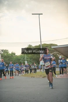 Runner Photo 4244281