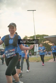 Runner Photo 4244296