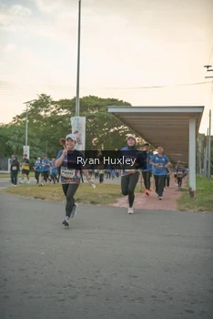 Runner Photo 4244321