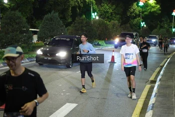 Runner Photo 4244343