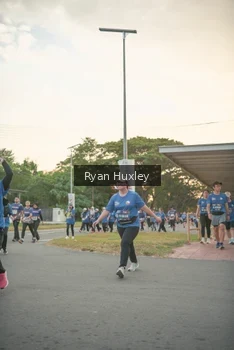Runner Photo 4244358