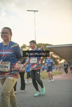 Runner Photo 4244376