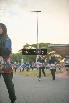 Runner Photo 4244377
