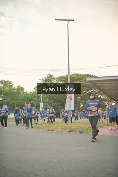 Runner Photo 4244380