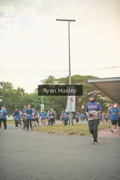 Runner Photo 4244387