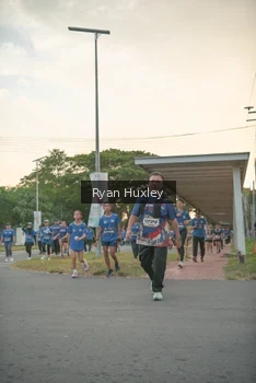 Runner Photo 4244405