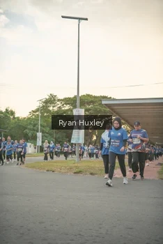 Runner Photo 4244421