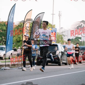 Runner Photo 424450