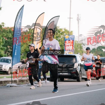Runner Photo 424452