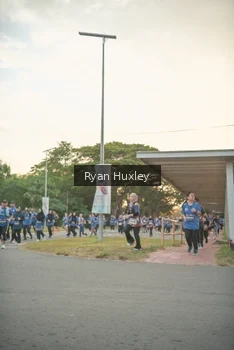 Runner Photo 4244539