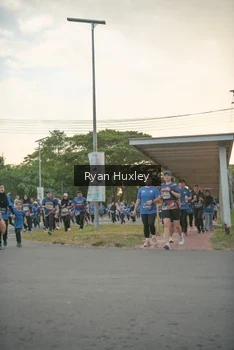 Runner Photo 4244554
