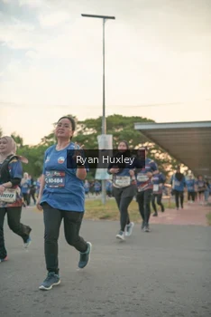 Runner Photo 4244560
