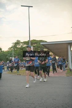 Runner Photo 4244562
