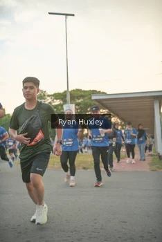 Runner Photo 4244565
