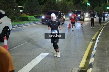 Runner Photo 4244638
