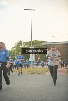 Runner Photo 4244639