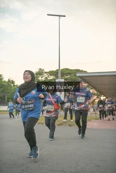 Runner Photo 4244640