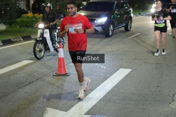 Runner Photo 4244651