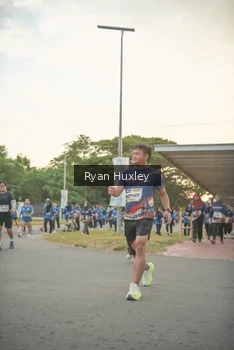 Runner Photo 4244668
