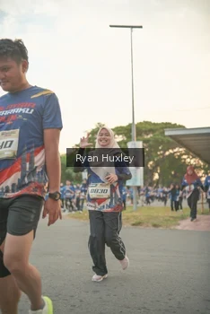 Runner Photo 4244678