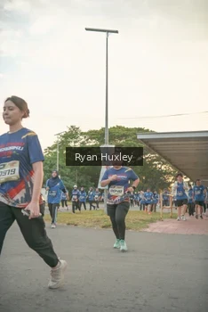 Runner Photo 4244733