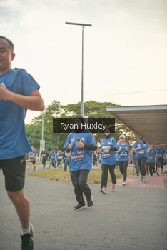 Runner Photo 4244735