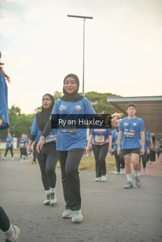 Runner Photo 4244738